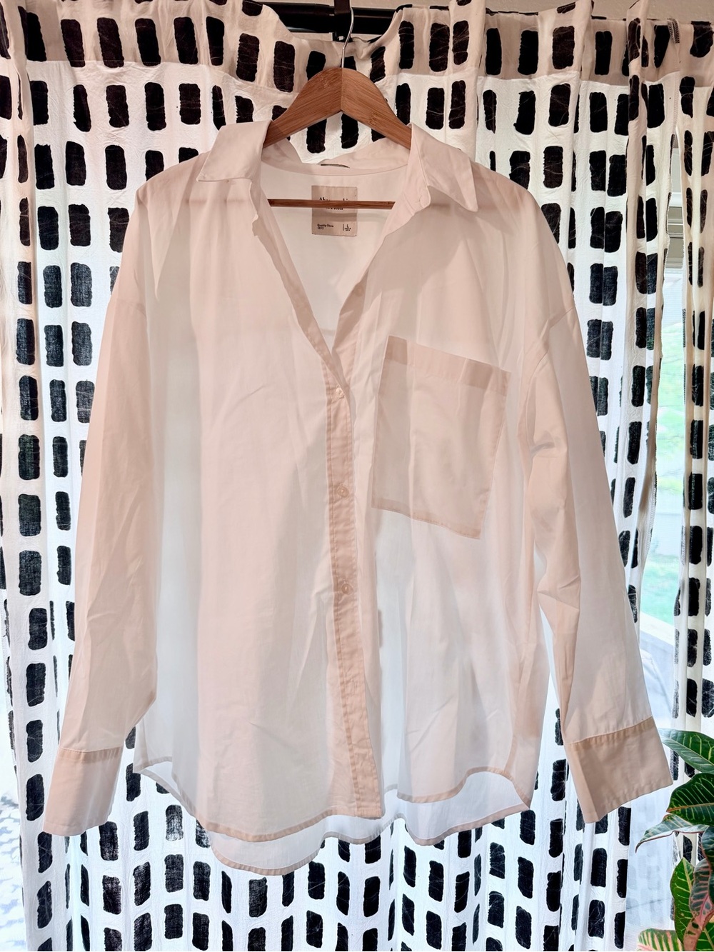 Abercrombie Women’s Classic White Oversized Button-Down Shirt